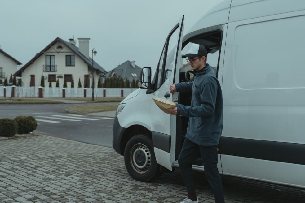 Long-Term Van Hire in 2026: A Cost-Effective Alternative to Leasing